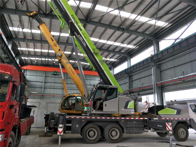 顺昌县高空车出租需要注意哪些安全事项？